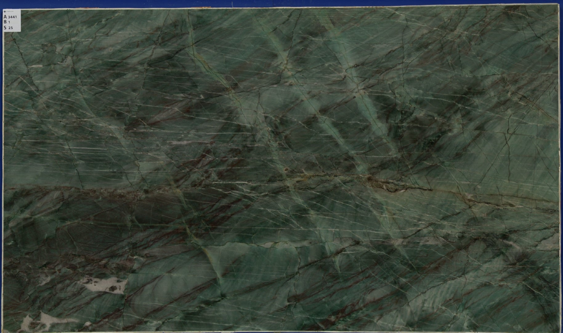 Kuvarsit Emerald Green Extra