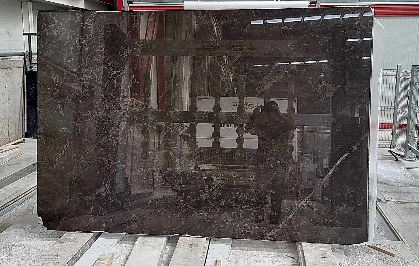 Butik Taşlar Cacares Dark